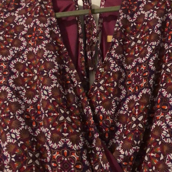 Flora Takara Long Sleeve Romper - Picture 4 of 5